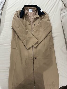 Old Navy Beige Trench Coat with Black Collar